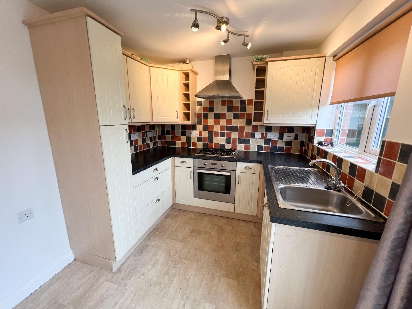 Longacres, Bridgend County Borough, CF31 2DE